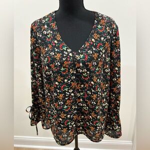 J. Crew Women’s Black Floral V-Neck Flowy Blouse Size 8 Ties at Wrists